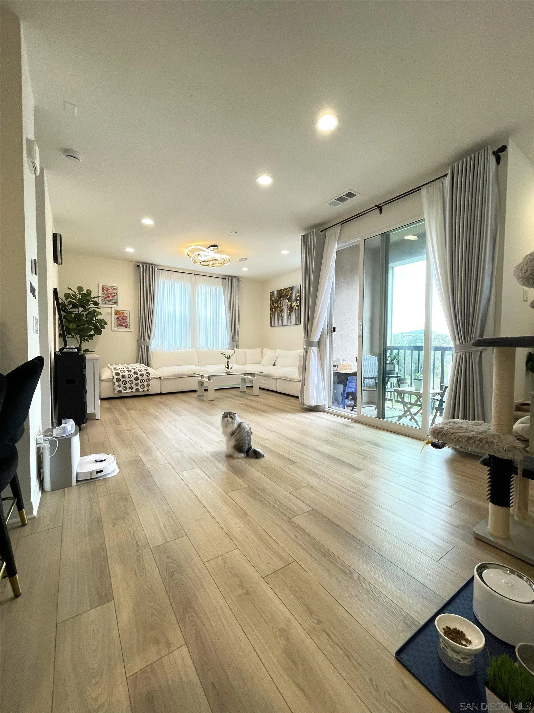 2708 Juniper Berry Street Spring Valley, CA 91977 - Photo 4 of 39 a view of a room with gym equipment