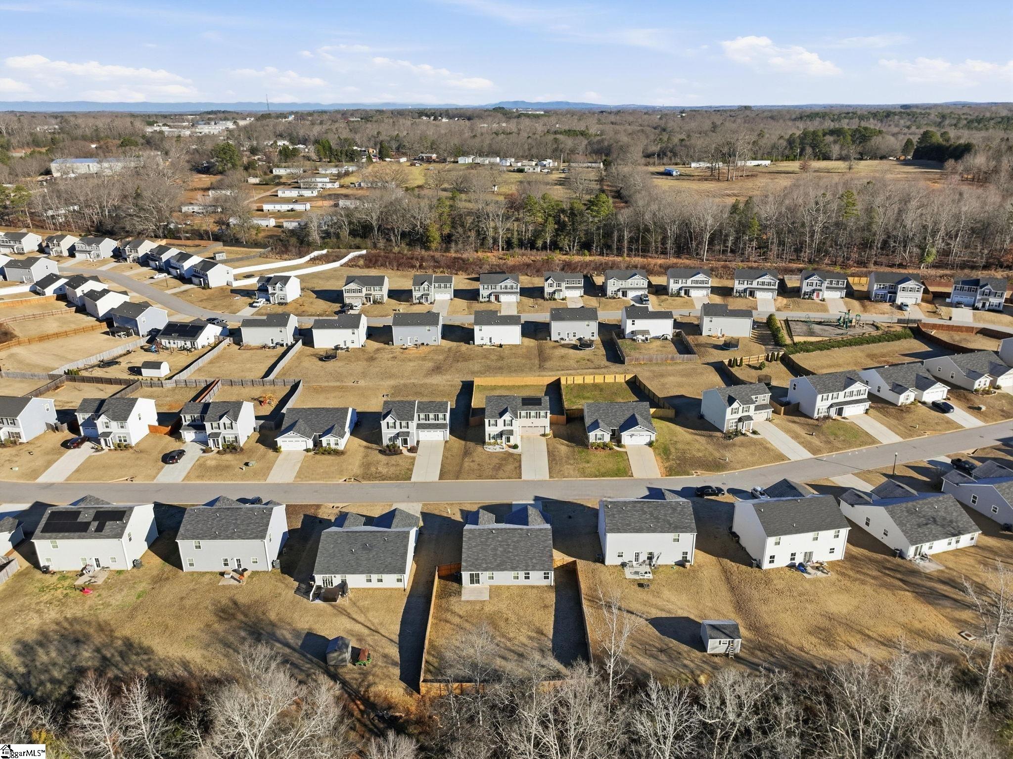 130 Barrington Creek Road Piedmont, SC 29673 - Photo 3 of 21