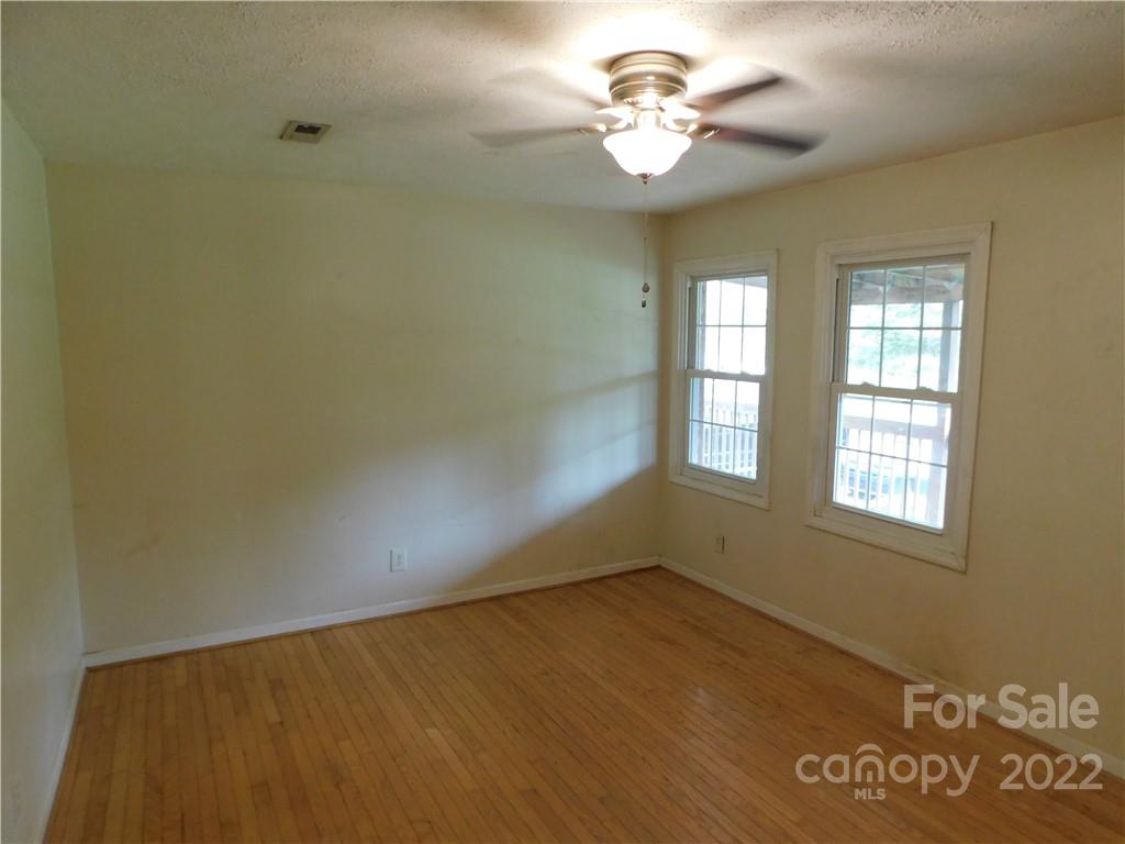 1615 Conley Road Morganton, NC 28655 - Photo 5 of 10 Gallery Image 5
