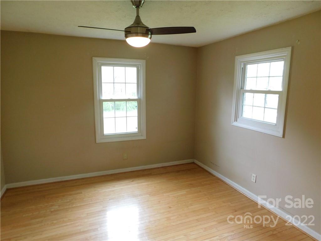 1615 Conley Road Morganton, NC 28655 - Photo 9 of 10 Gallery Image 9