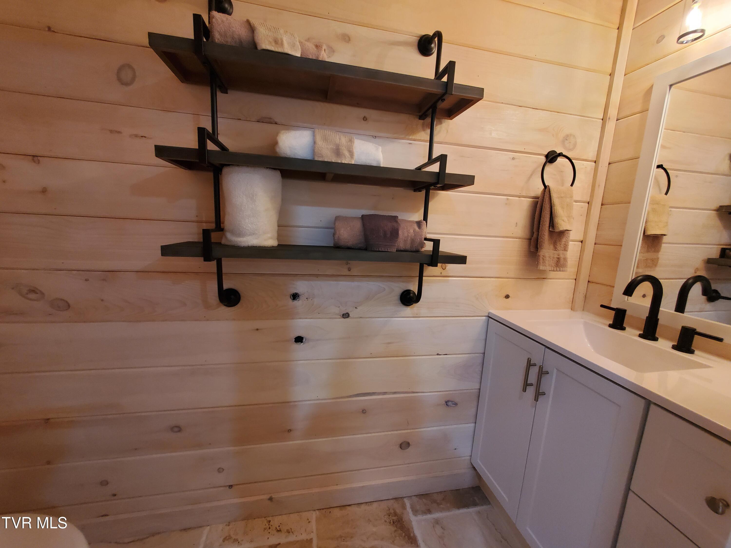 673 Hampton Creek Road Roan Mountain, TN 37687 - Photo 23 of 46 20260530_114218