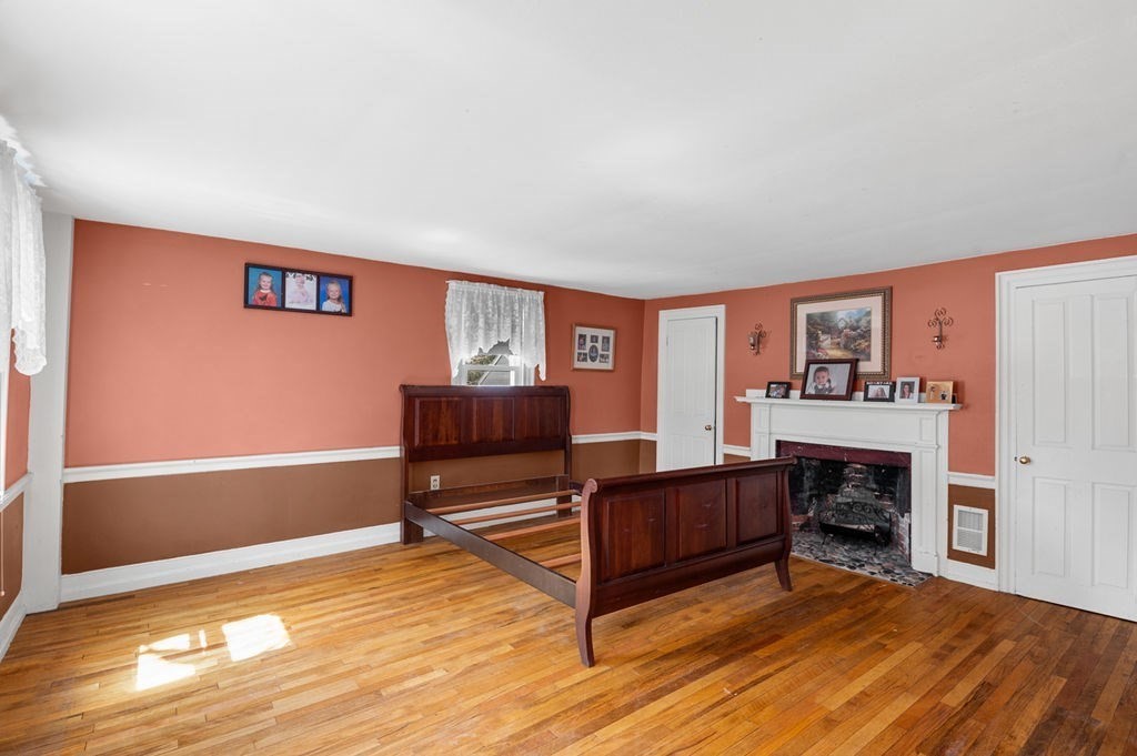 231 West Main Street Georgetown, MA 01833 - Photo 13 of 29