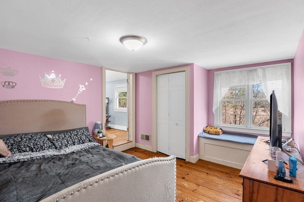 231 West Main Street Georgetown, MA 01833 - Photo 15 of 29