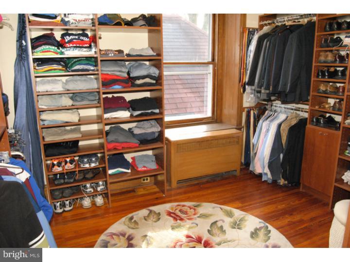 18 Derwen Road Bala Cynwyd, PA 19004 - Photo 13 of 22 Walk-in Closet