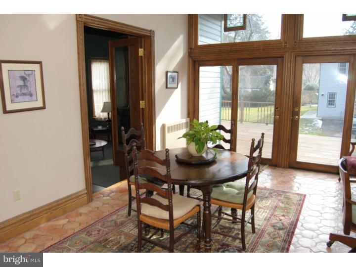 18 Derwen Road Bala Cynwyd, PA 19004 - Photo 8 of 22 Sun Room