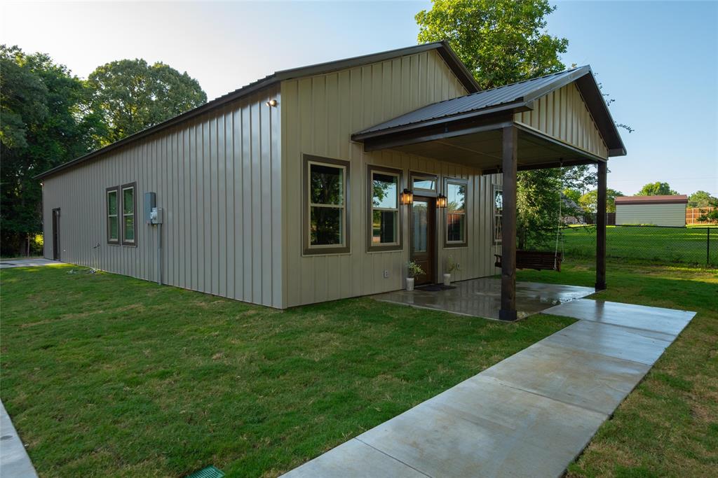 170 Rs County Road Emory, TX 75440 - Photo 2 of 28
