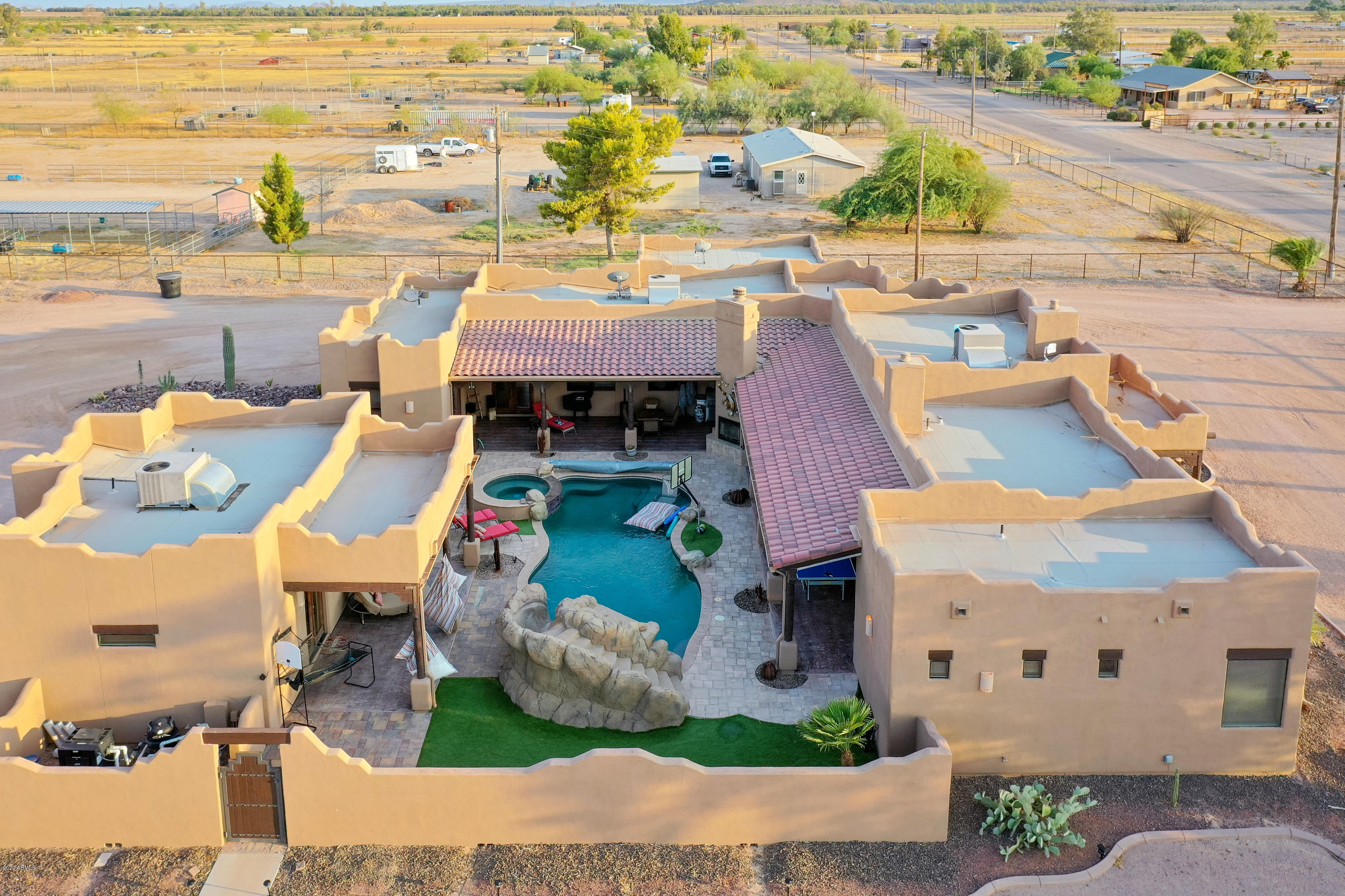 16351 North Thunderbird Road Maricopa, AZ 85139 - Photo 12 of 141 012