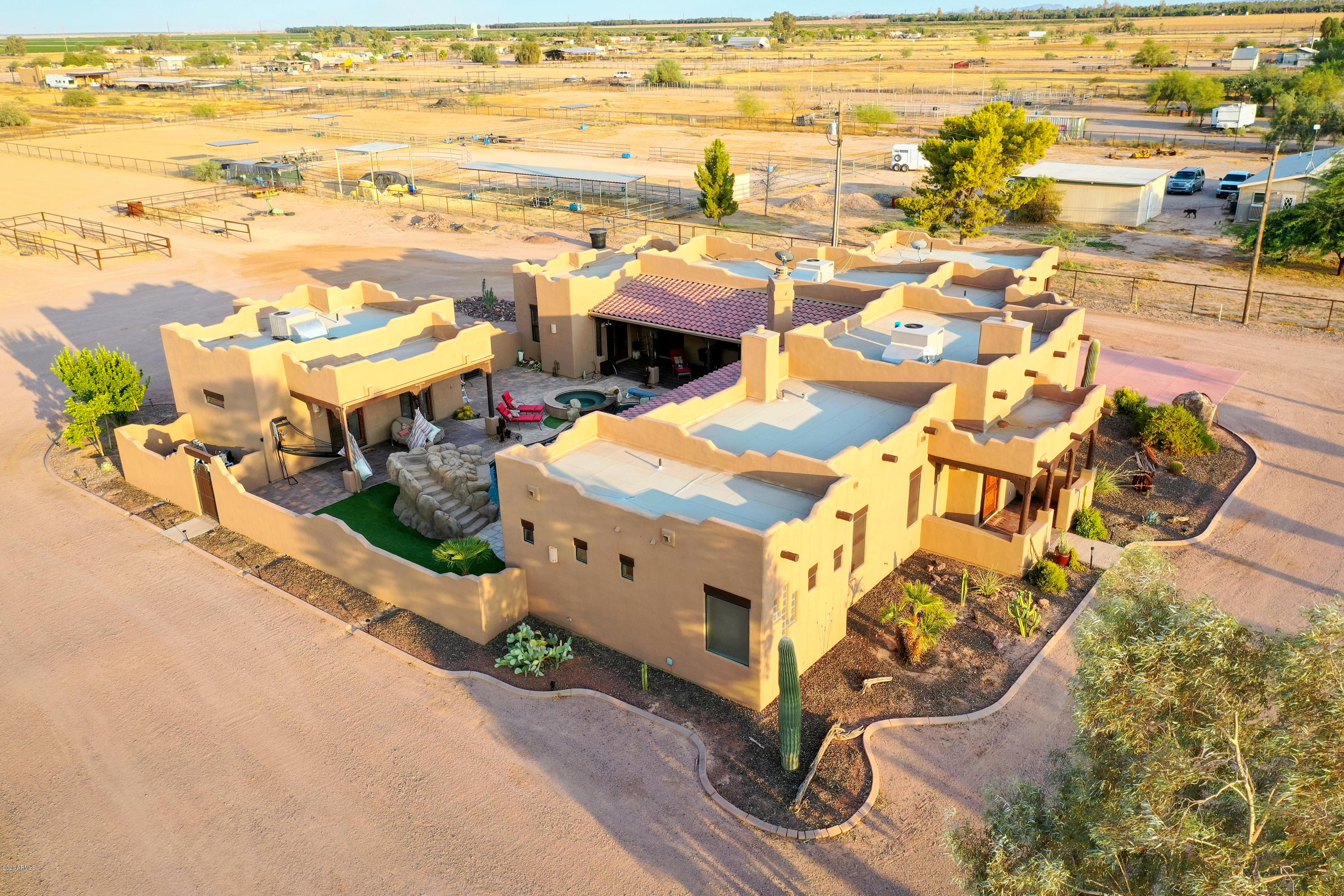 16351 North Thunderbird Road Maricopa, AZ 85139 - Photo 13 of 141 013