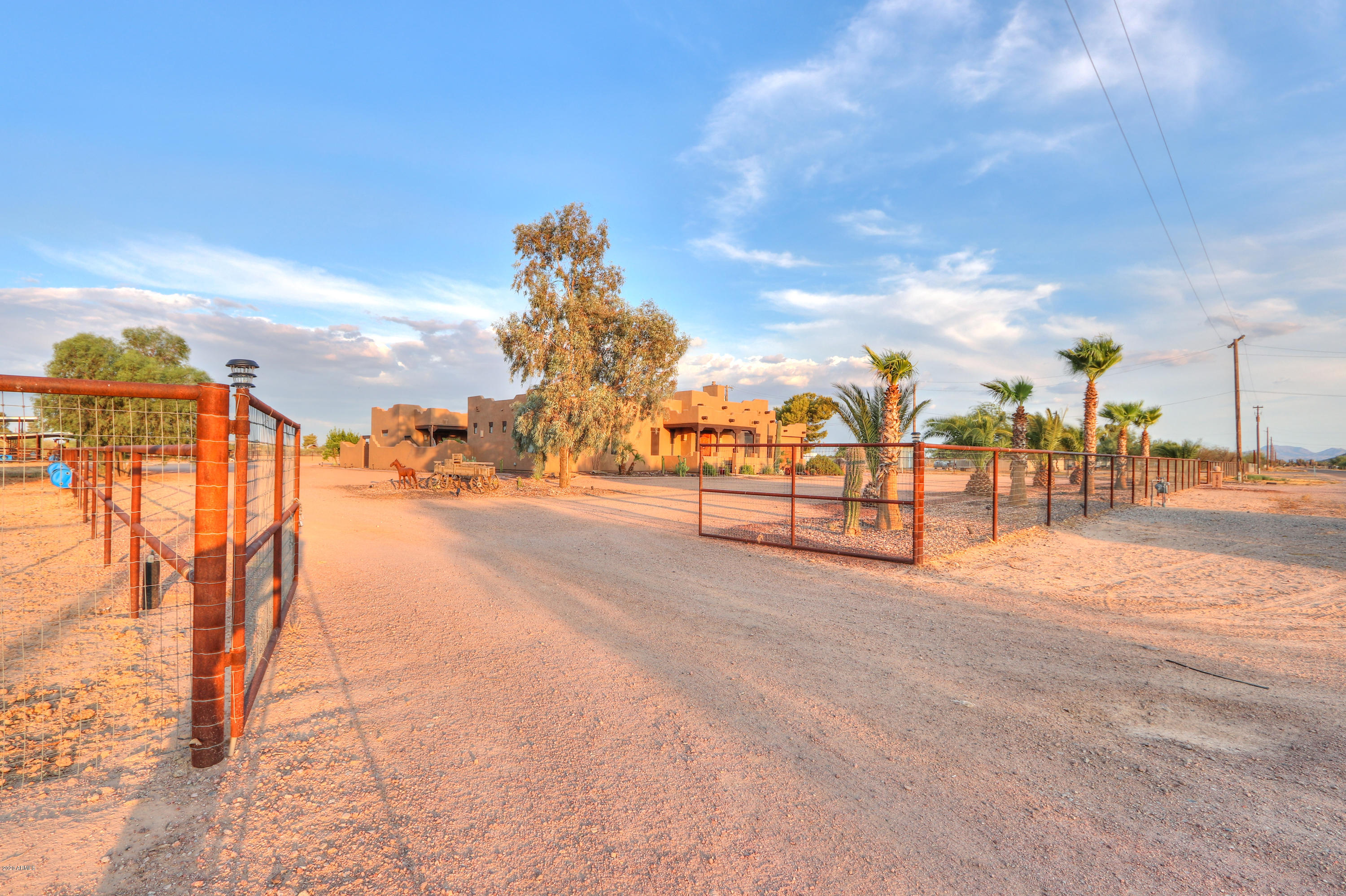 16351 North Thunderbird Road Maricopa, AZ 85139 - Photo 36 of 141 038