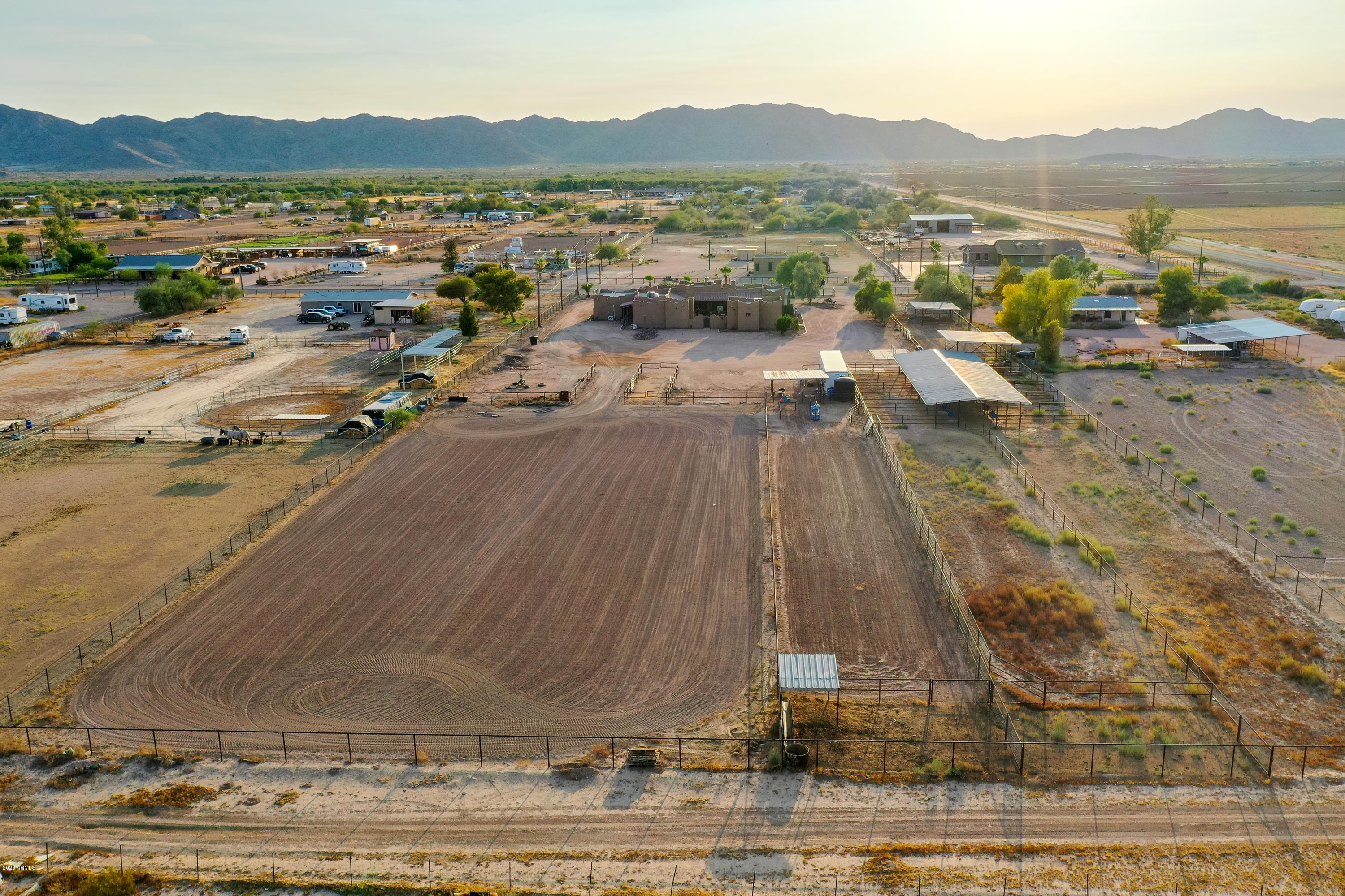 16351 North Thunderbird Road Maricopa, AZ 85139 - Photo 4 of 141 004