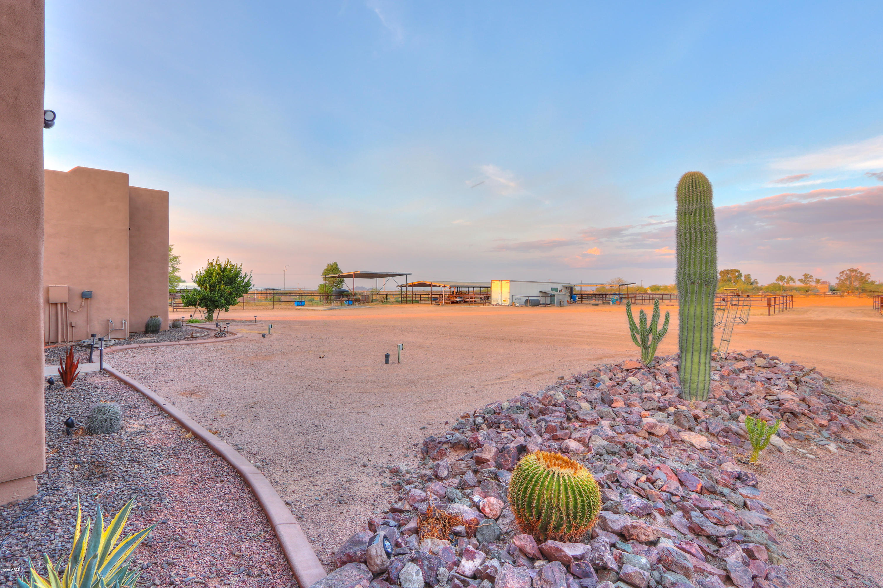 16351 North Thunderbird Road Maricopa, AZ 85139 - Photo 57 of 141 091