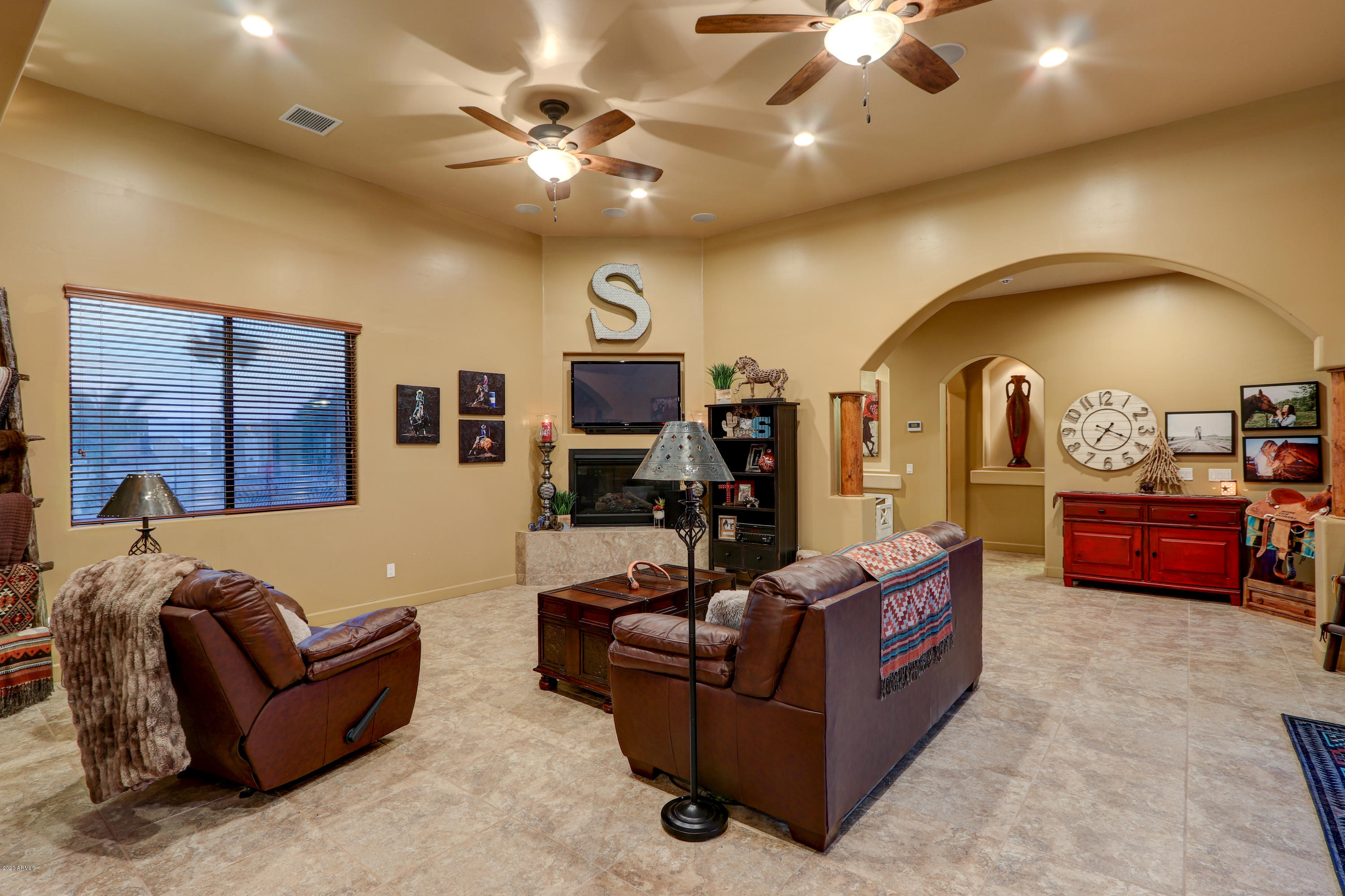 16351 North Thunderbird Road Maricopa, AZ 85139 - Photo 100 of 141 124