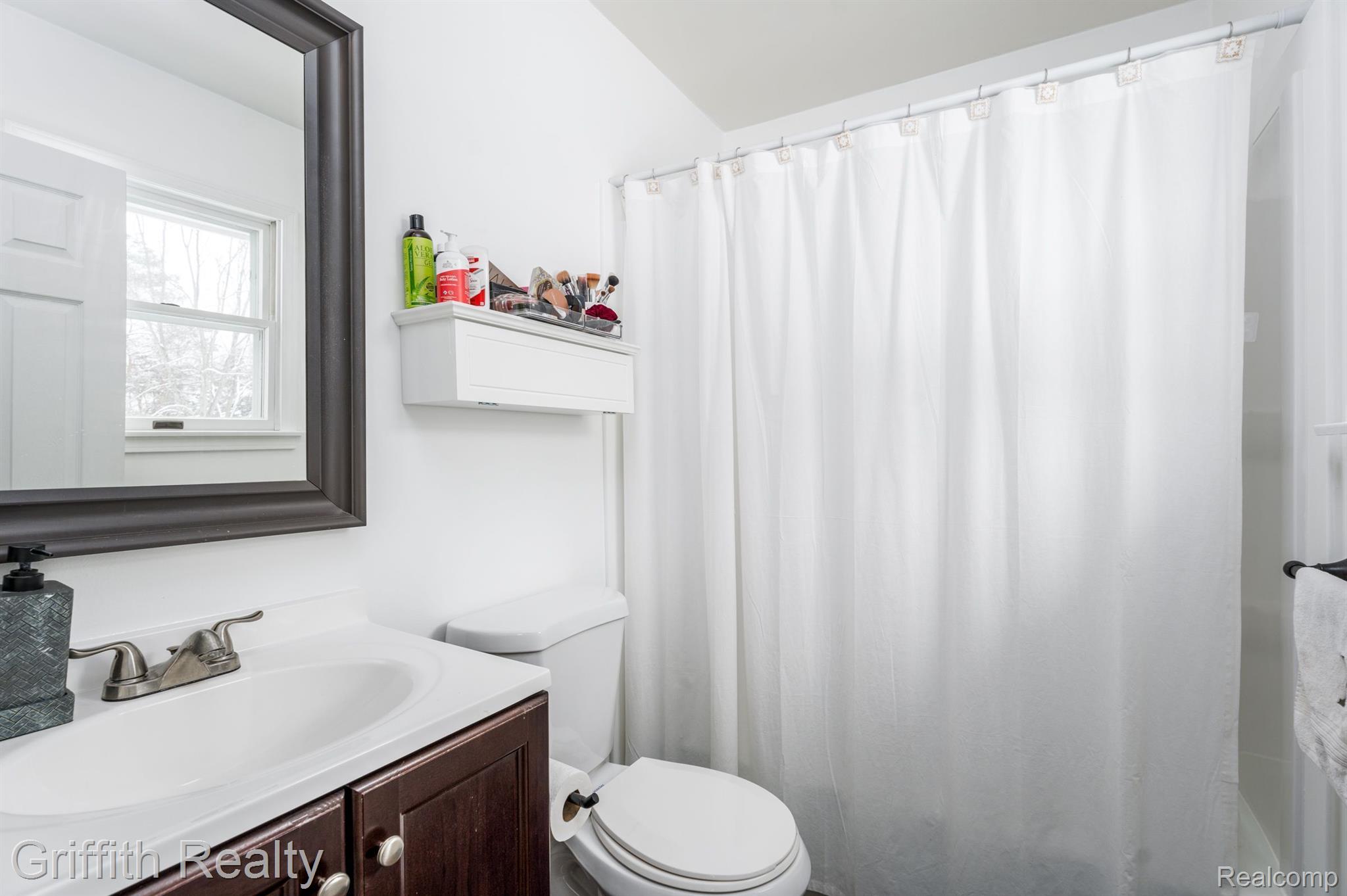 6305 McGuire Road Fenton, MI 48430 - Photo 20 of 54 Gallery Image 20