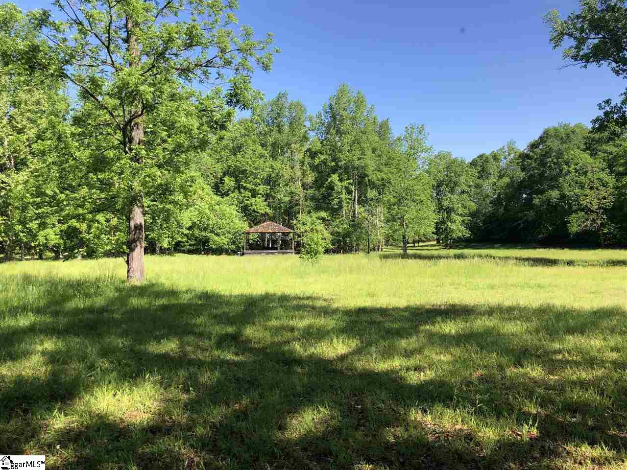 418 Terry Road Fountain Inn, SC 29644 - Photo 4 of 36