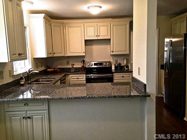 8400 Houston Ridge Road Charlotte, NC 28277 - Photo 4 of 12 Gallery Image 4