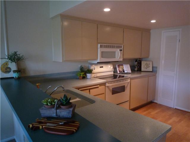 1751 Whitehall Road Encinitas, CA 92024 - Photo 5 of 17