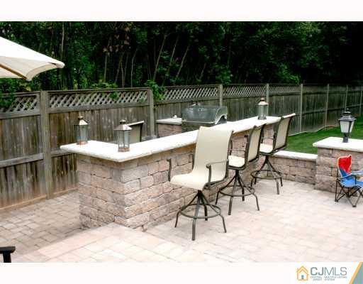 768 Old Raritan Road Edison, NJ 08820 - Photo 10 of 10 a view of a chairs and table in patio