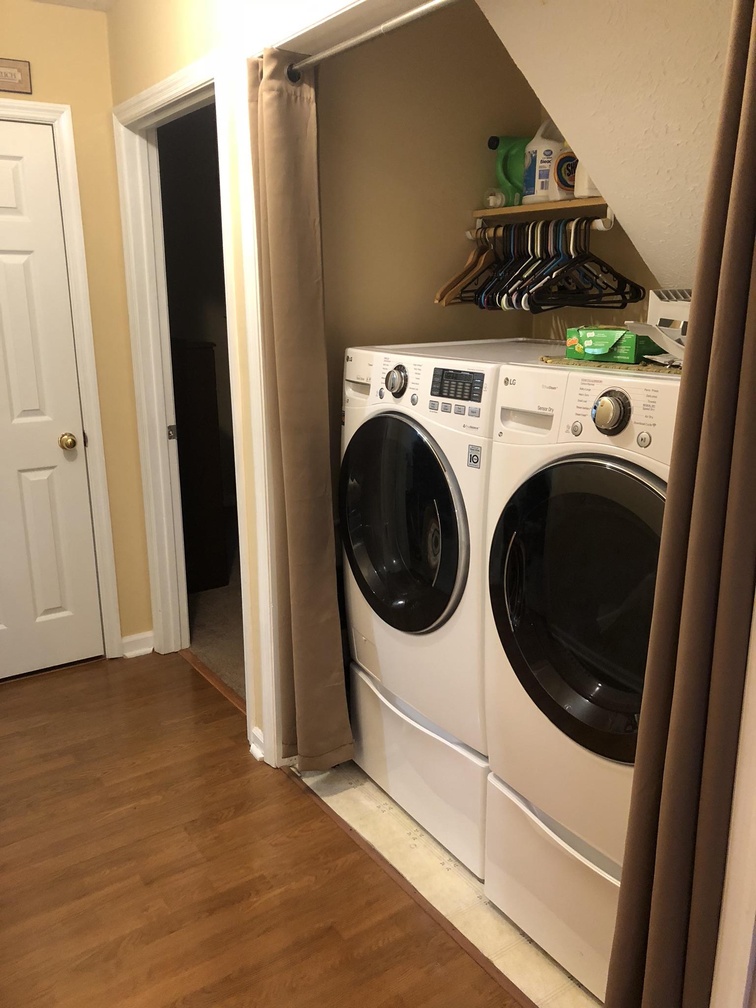 109 Brookside Point Springfield, TN 37172 - Photo 17 of 26 a utility room with dryer and washer