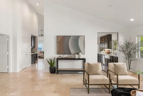 $3,150,000 | 703 Avenida Presidio, San Clemente, CA 92672