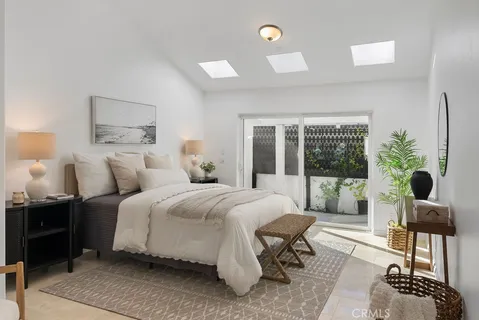 $3,150,000 | 703 Avenida Presidio, San Clemente, CA 92672