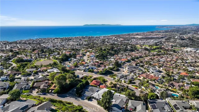 $3,150,000 | 703 Avenida Presidio, San Clemente, CA 92672
