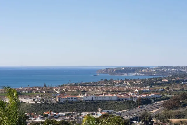 $3,150,000 | 703 Avenida Presidio, San Clemente, CA 92672