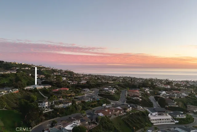 $3,150,000 | 703 Avenida Presidio, San Clemente, CA 92672