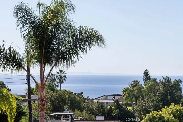 $3,150,000 | 703 Avenida Presidio, San Clemente, CA 92672