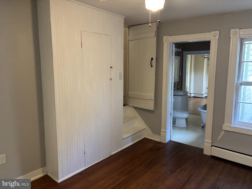 121 East 4th Street Frederick, MD 21701 - Photo 10 of 21 wooden floor in a gallery