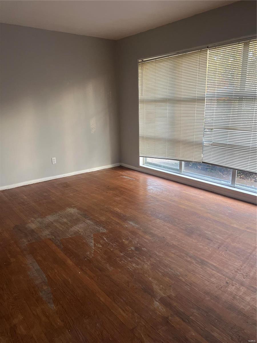 1815 Lanecourt Drive St. Louis, MO 63136 - Photo 12 of 20