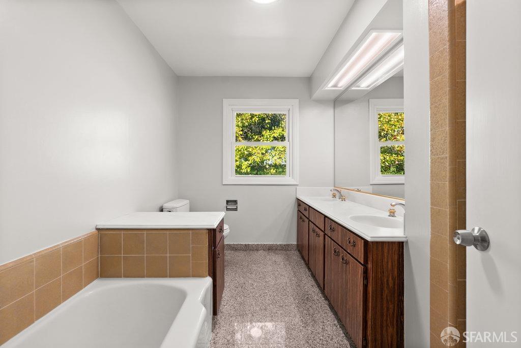 71 Rheem Boulevard Orinda, CA 94563 - Photo 46 of 98 Gallery Image 46