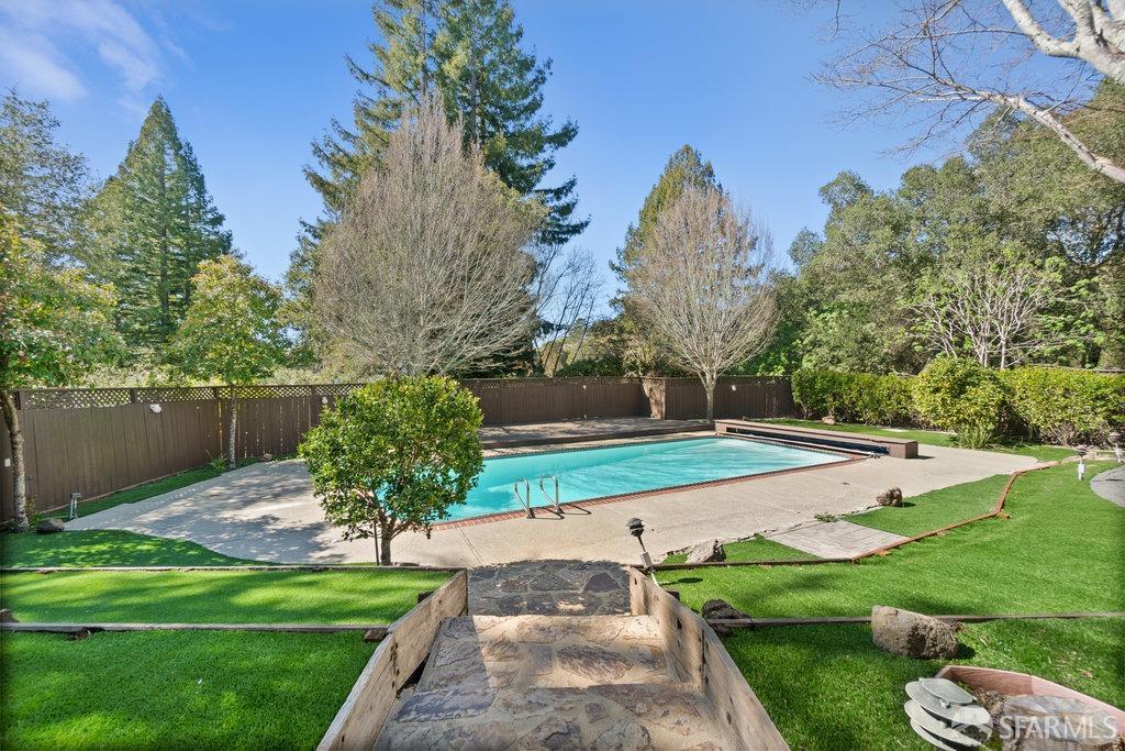 71 Rheem Boulevard Orinda, CA 94563 - Photo 6 of 98 Gallery Image 6