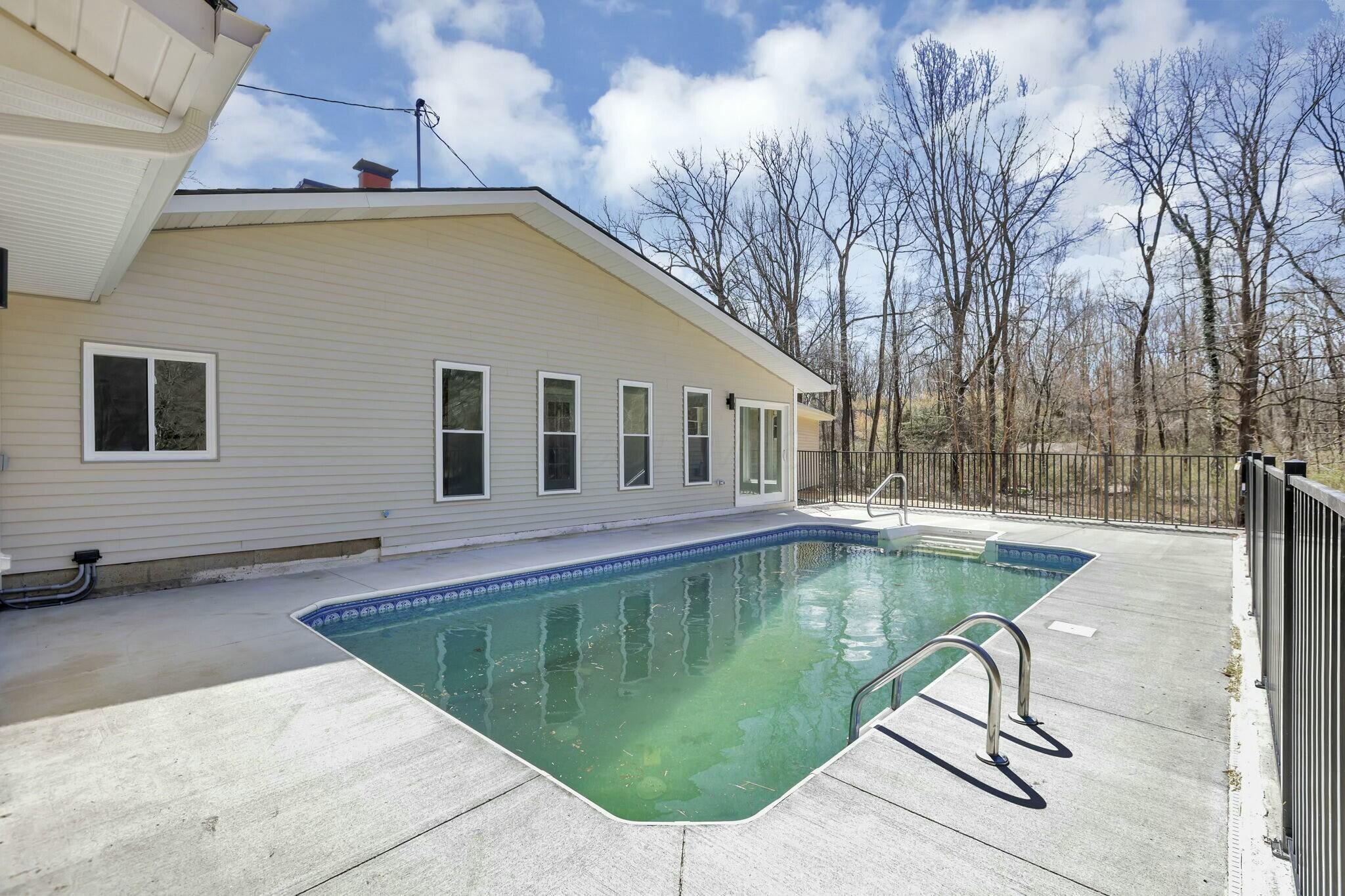 3301 Daglow Road Columbus, OH 43232 - Photo 47 of 60 INGROUND POOL - new liner, pump, vacuum and fence!