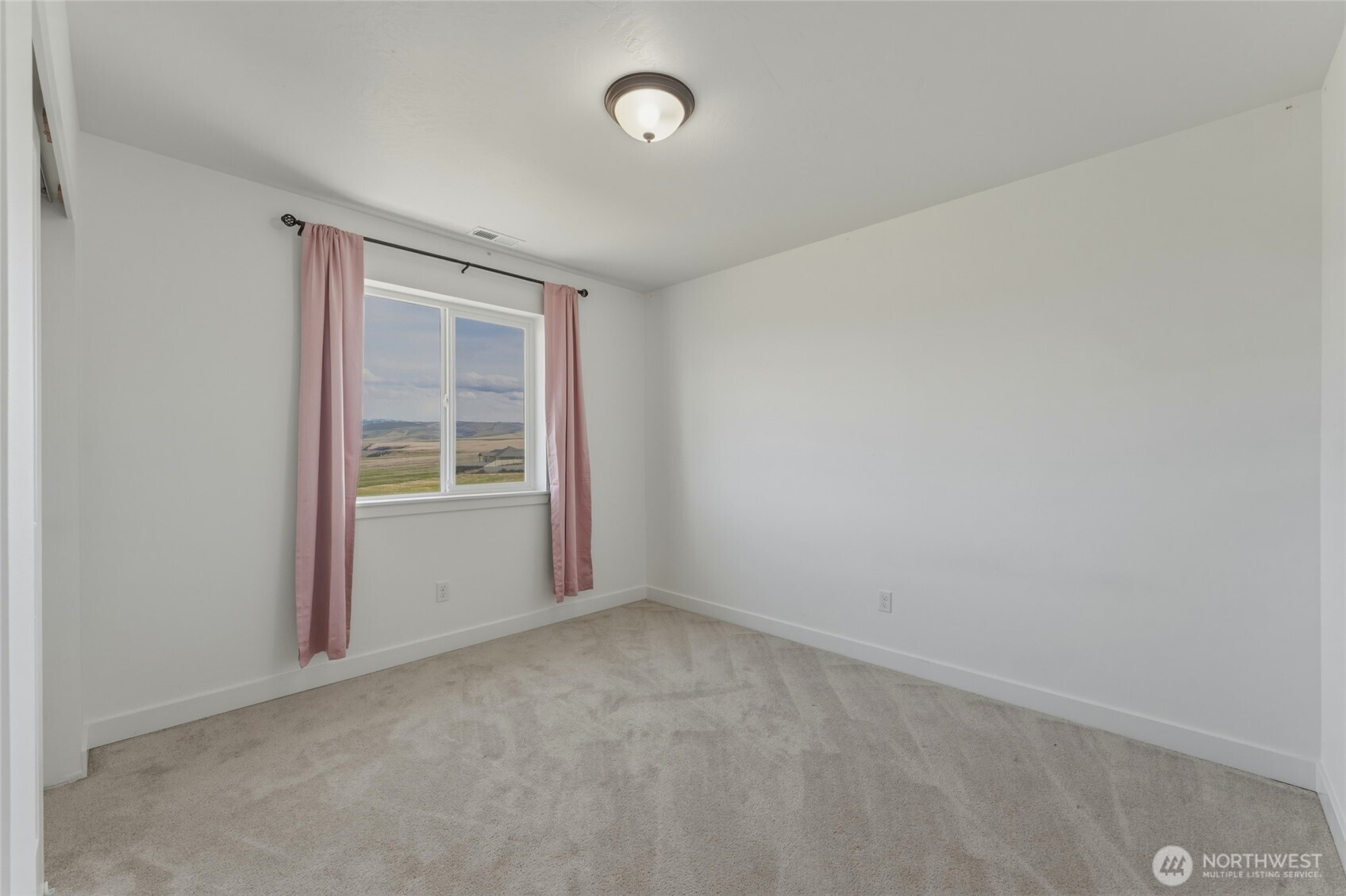 2208 Key Boulevard Milton Freewater, OR 97862 - Photo 40 of 40