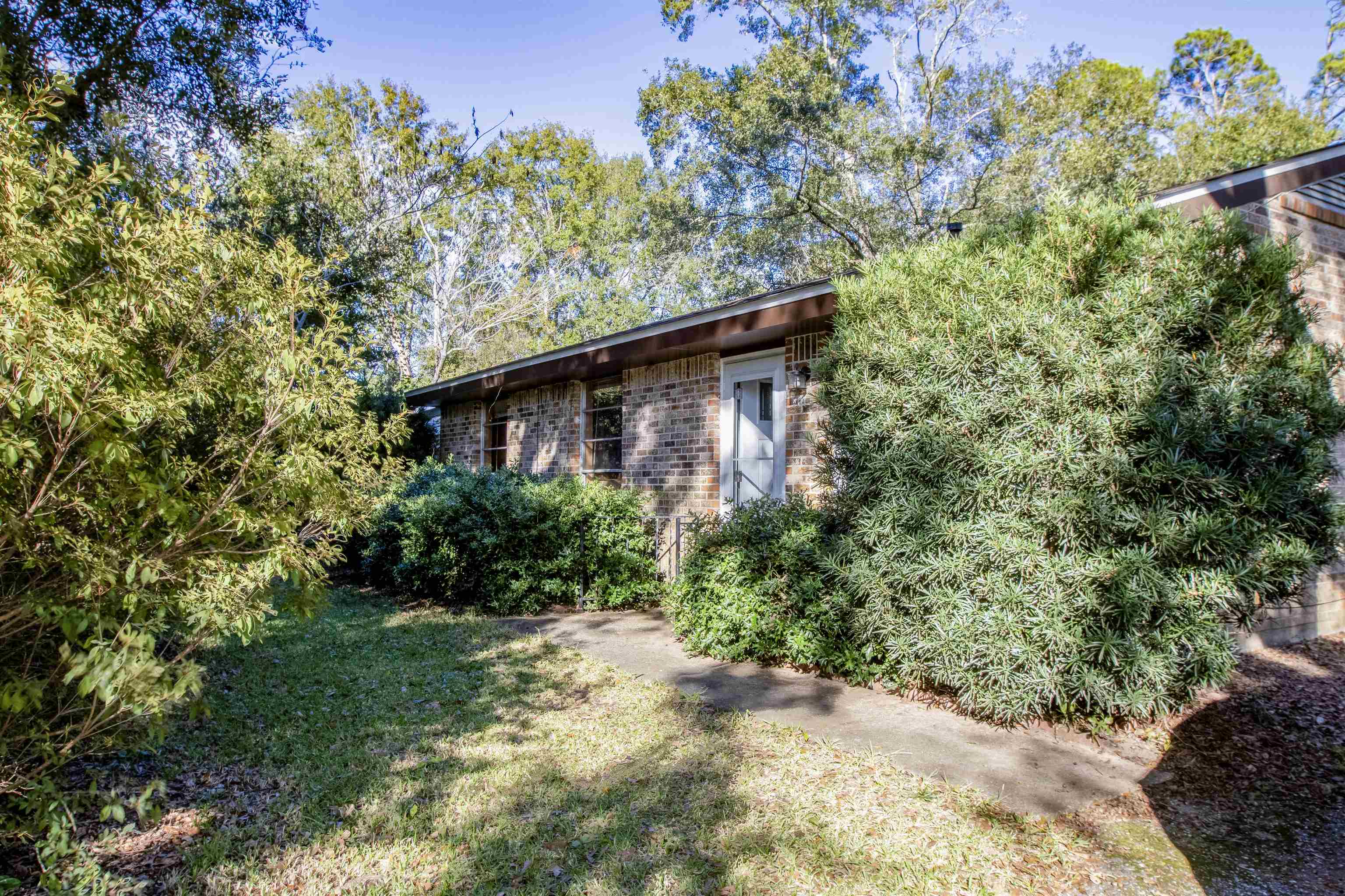 301 South Elm Street Foley, AL 36535 - Photo 3 of 37