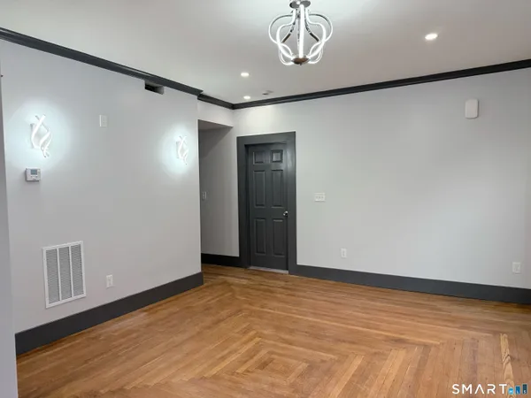 $2,700 | 134 Hubinger Street, Unit 1, New Haven, CT 06511