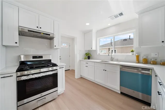 $1,570,000 | 4632 Marshall Drive, Culver City, CA 90230