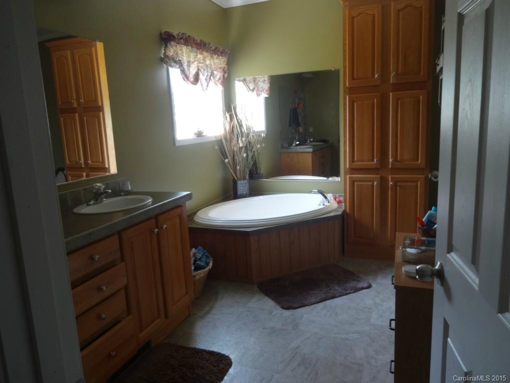 250 Redmon Road Harmony, NC 28634 - Photo 16 of 20 Gallery Image 16