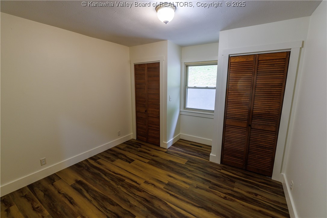 352 Hidden Valley Road Chapmanville, WV 25508 - Photo 13 of 46 Gallery Image 13