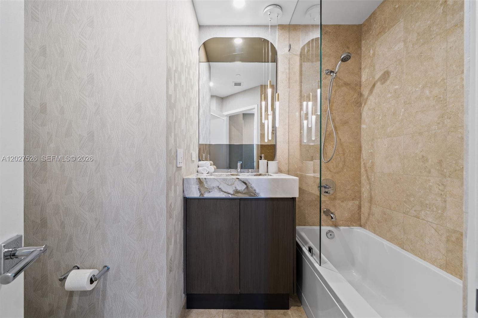 901 Brickell Key Boulevard, Unit 3304 Miami, FL 33131 - Photo 32 of 88
