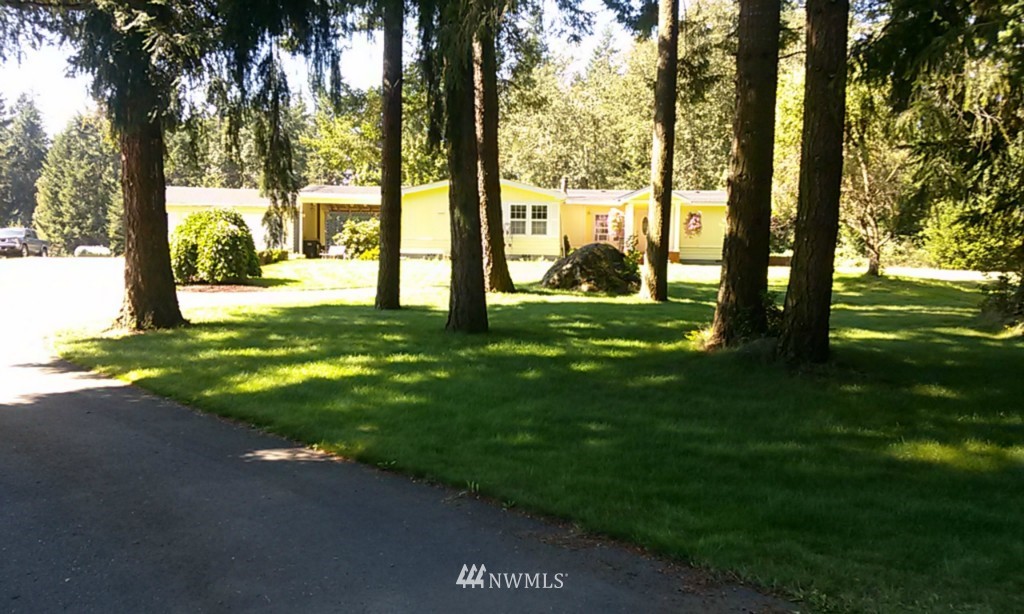 12315 Hubbard Road Southeast Rainier, WA 98576 - Photo 2 of 21 Gallery Image 2