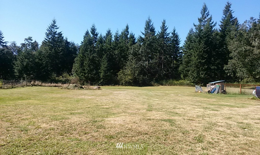 12315 Hubbard Road Southeast Rainier, WA 98576 - Photo 19 of 21 Gallery Image 19