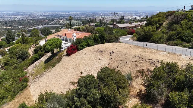$950,000 | 14 Bronco Drive, Rancho Palos Verdes, CA 90275