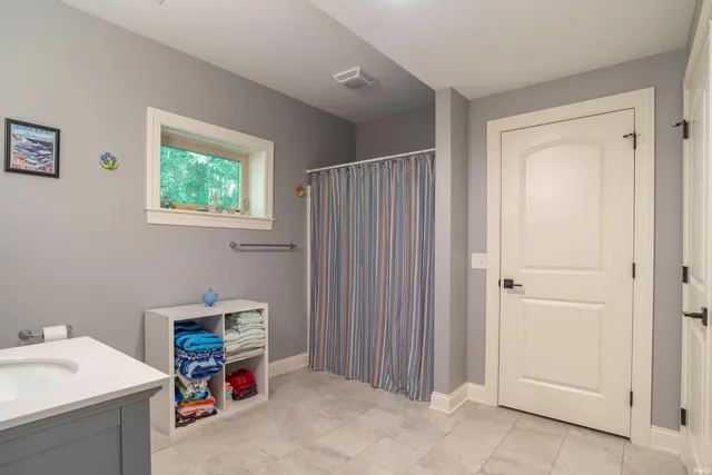 $697,000 | 3782 East Regents Court, Bloomington, IN 47401