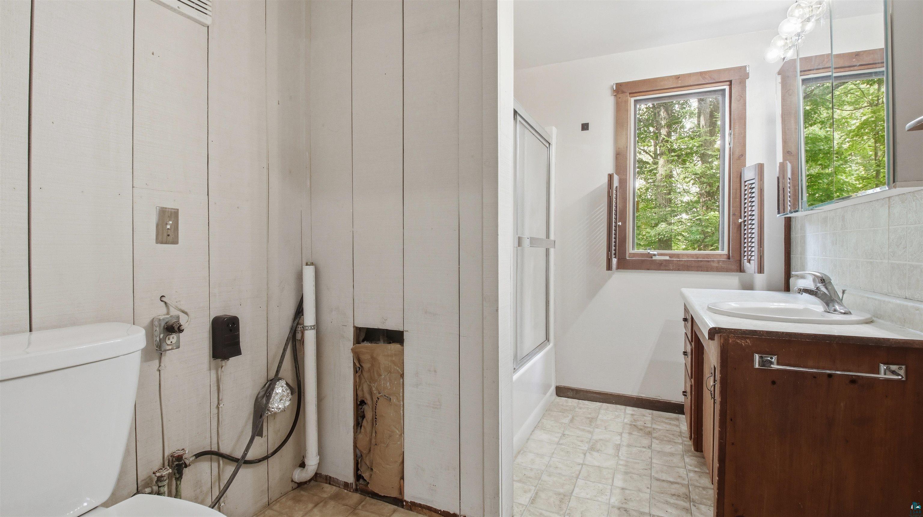 W2725 3rd Street Spooner, WI 54801 - Photo 10 of 44 Gallery Image 10
