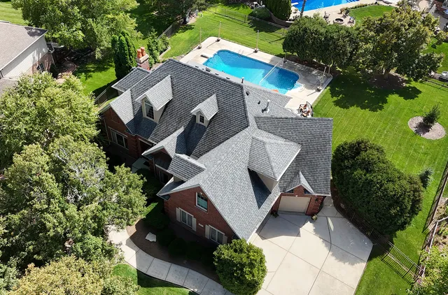 $750,000 | 11707 Coquille Drive, Frankfort, IL 60423