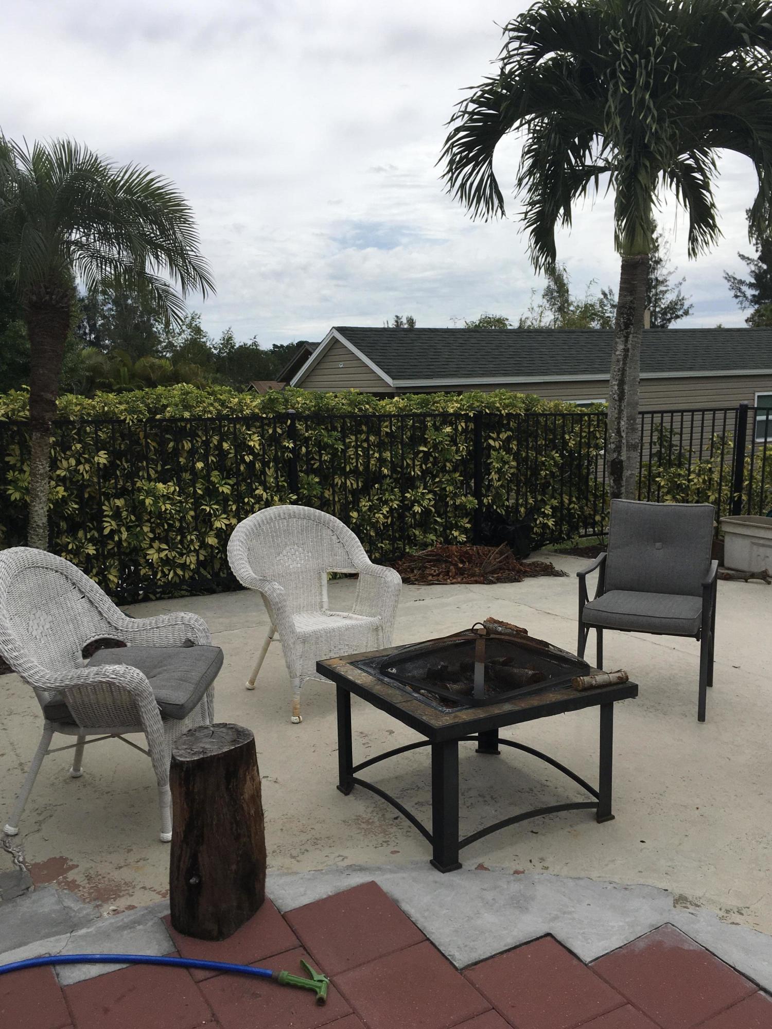 9100 154th Road North Jupiter, FL 33478 - Photo 15 of 23 1A9A7504-831F-464C-B36B-2442E95AB633