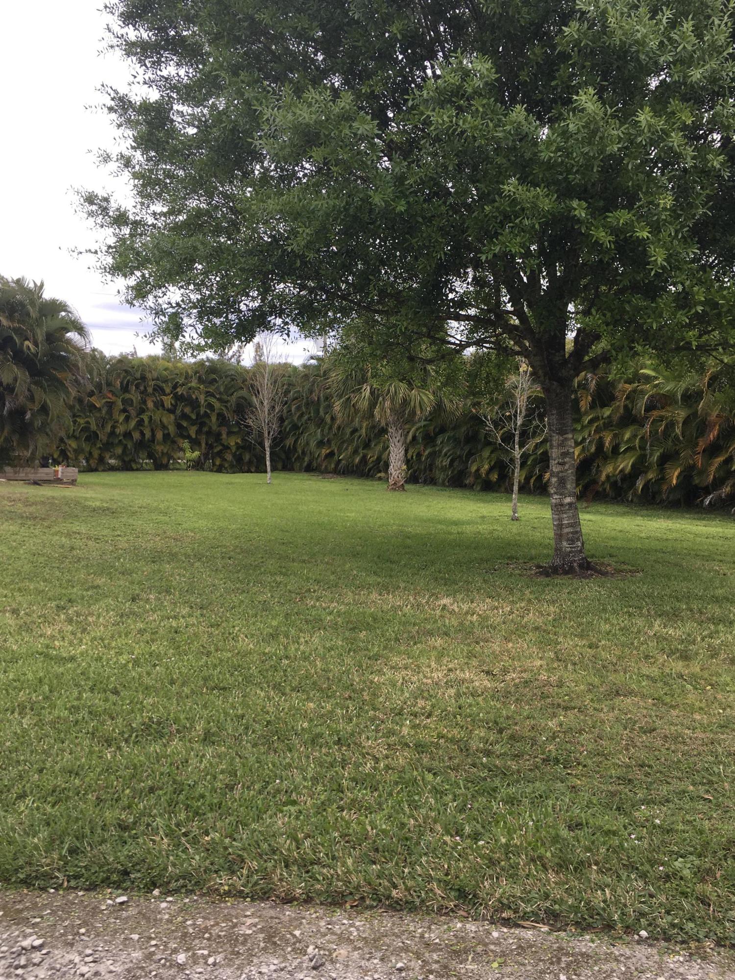 9100 154th Road North Jupiter, FL 33478 - Photo 3 of 23 D88A6891-D899-4460-AA8F-DC8FDFBEA836