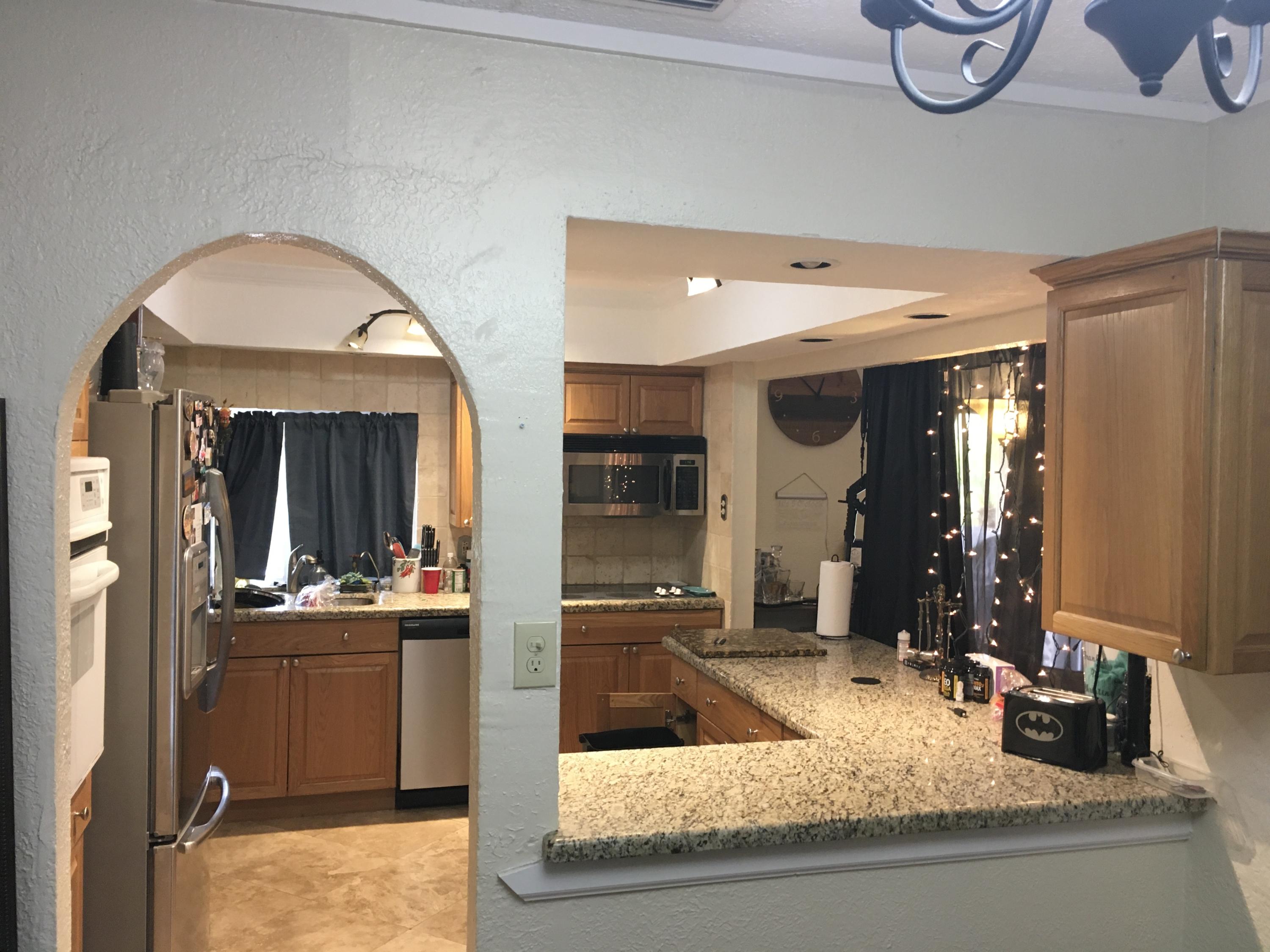 9100 154th Road North Jupiter, FL 33478 - Photo 8 of 23 0B113465-AD88-4188-992A-4A643B17FA6A