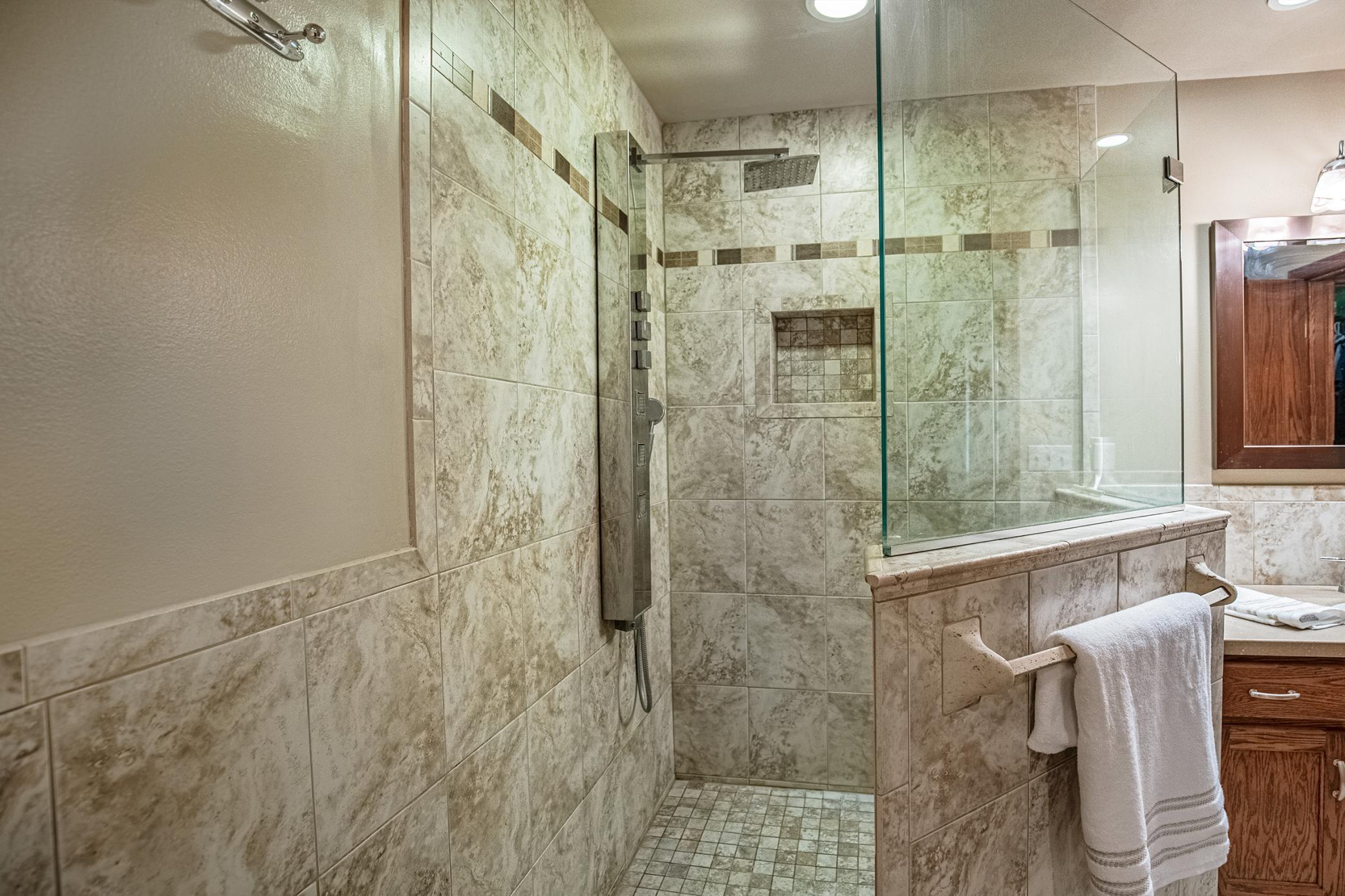8475 Rice Lake Road Maple Grove, MN 55369 - Photo 16 of 32 Gallery Image 16